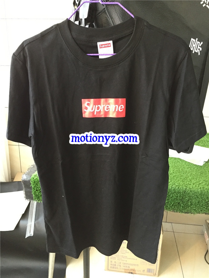 Supreme Black Tshirt